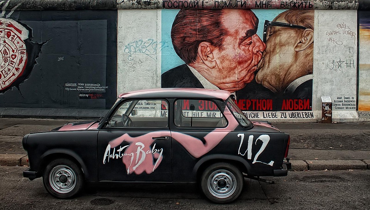 berlin wall, car, graffiti, wall art, painted, vehicle, old car, vintage, monument, open-air gallery, road, car wallpapers, street, city, urban, east side gallery, berlin, germany